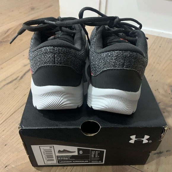 Under Armour Women’s Running shoes - Picture 5 of 5
